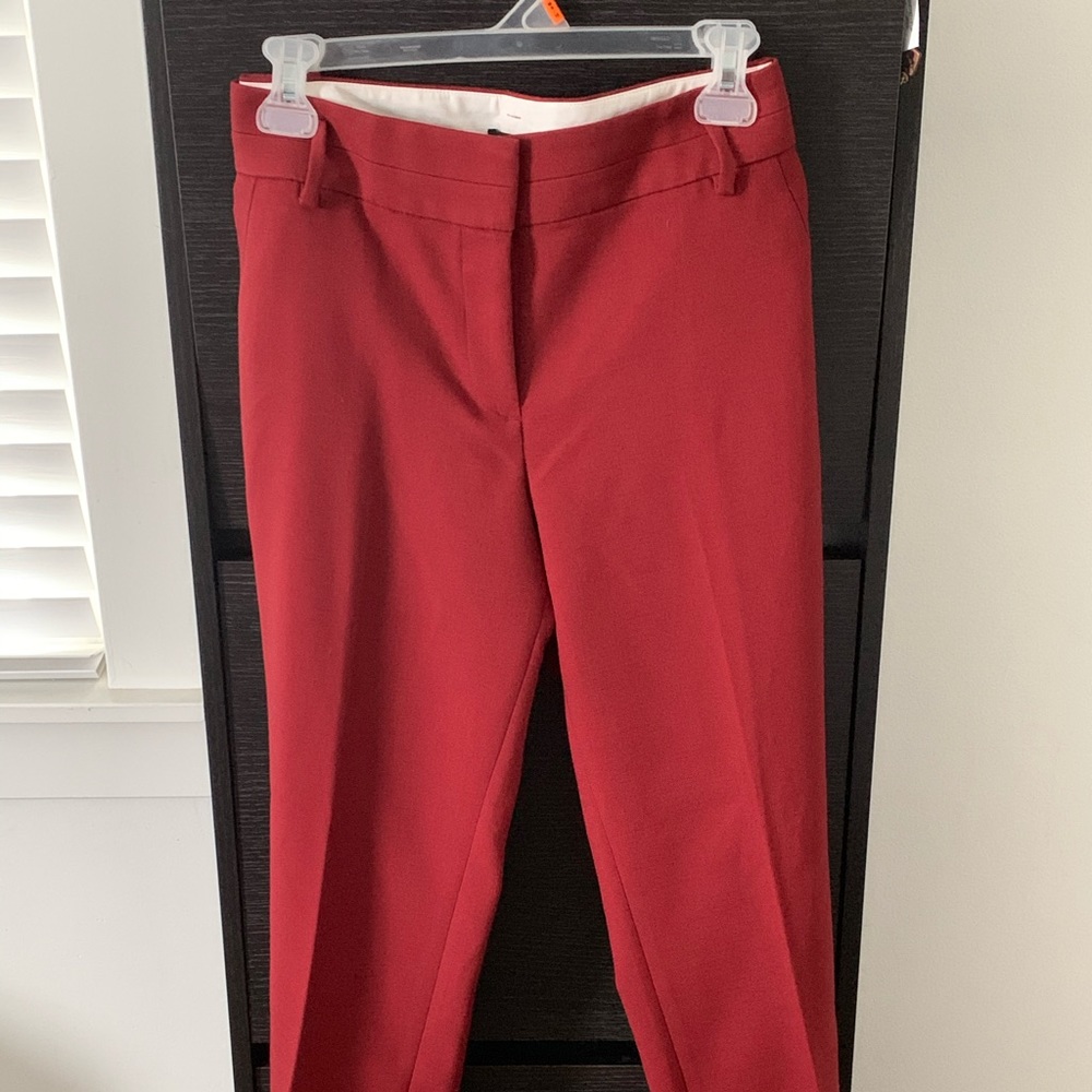 LOFT! NWOT red dress pant size 12.